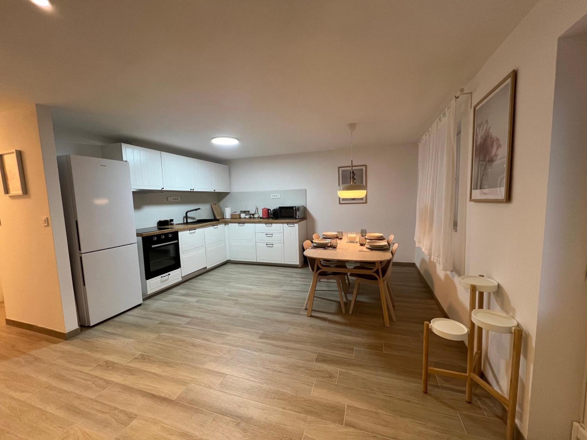 Lady Di Appartement Makarska Buitenkant foto
