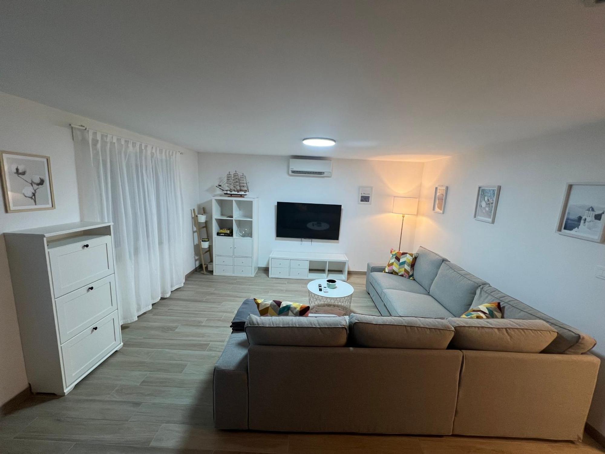 Lady Di Appartement Makarska Buitenkant foto