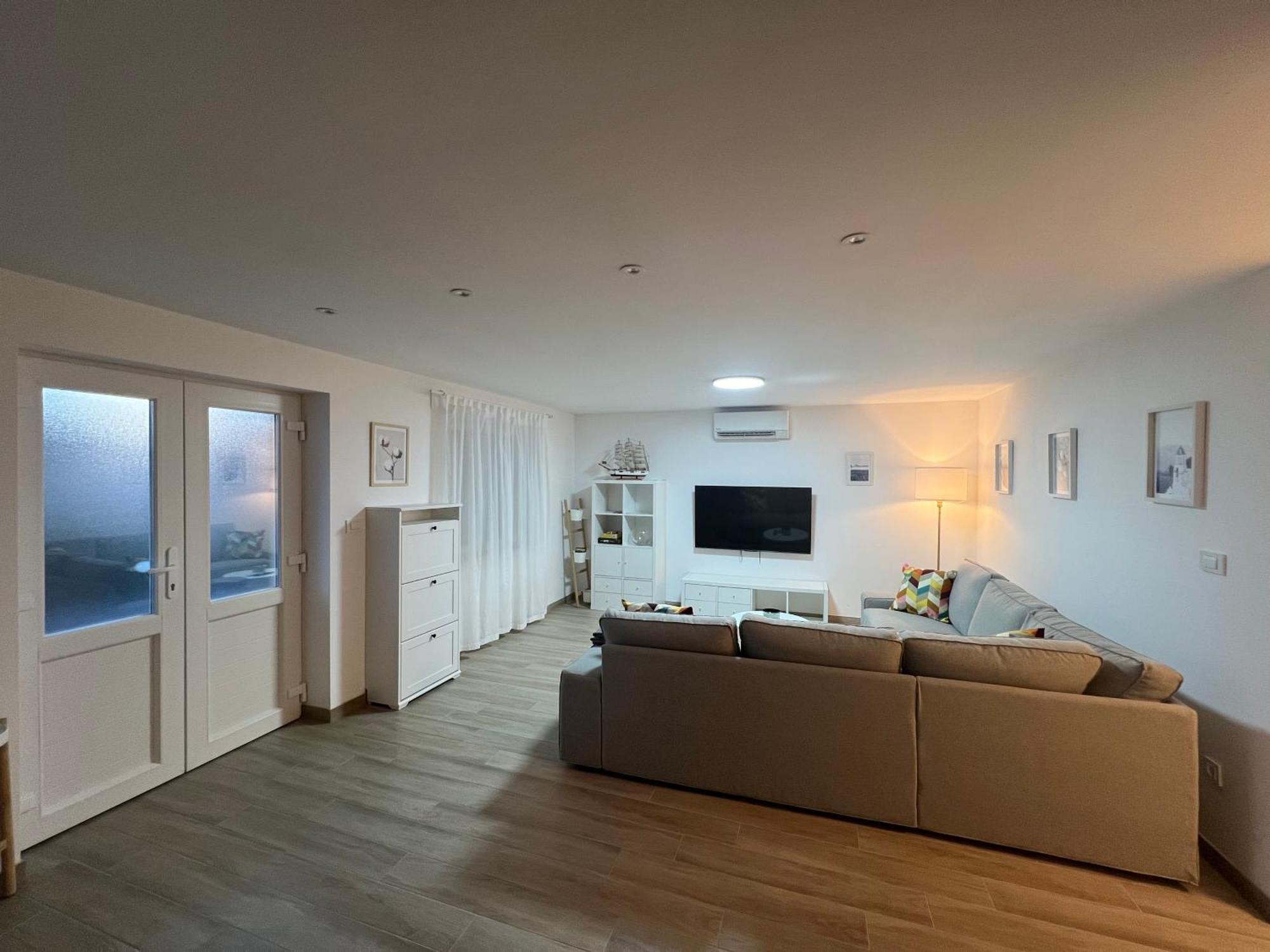 Lady Di Appartement Makarska Buitenkant foto